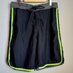 Monk Dot Five Men's Medium Board Shorts Swim Trunks Black Beach Surfer Pool